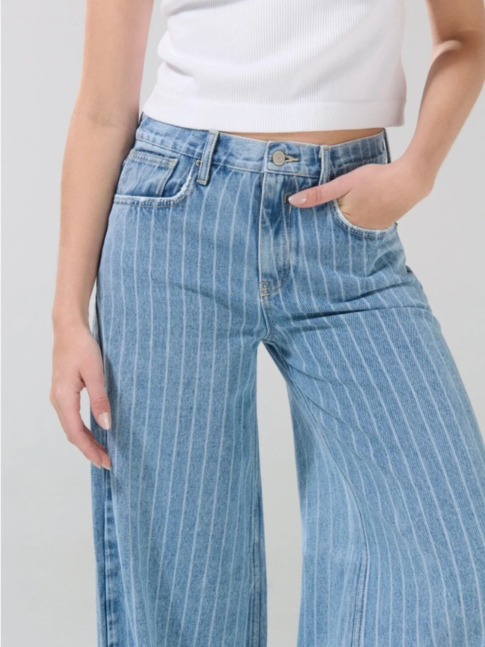 Michael Kors Blue & White Vertical-Stripe Wide-Leg Jeans